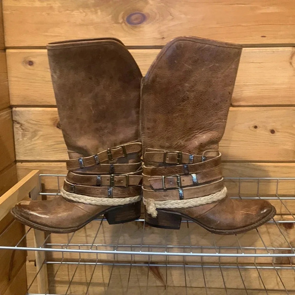 ‼️FREEBIRD boots‼️ - Picture 2 of 9